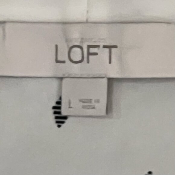 LOFT Women's Tie Neck Diamond Pattern Blouse Size Large Cream Black Sheer Career - Picture 4 of 7